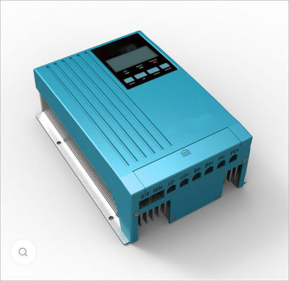 FTPC1600A-serie (20/30/40A) MPPT zonneladingsregulator met blauw voor thuisgebruik
