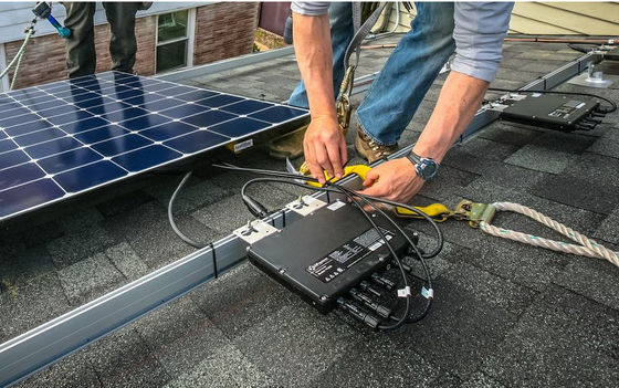 360V zonnepaneel zonne-micro-omvormer op het net IP66 waterdicht